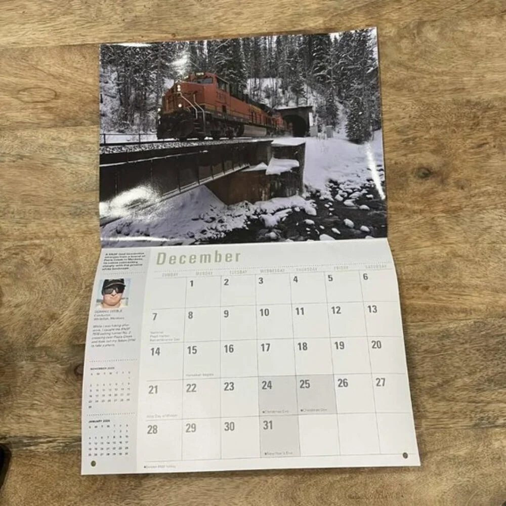 Collectible NEW 2025 Burlington Northern Santa Fe Railway Train Calendar BNSF